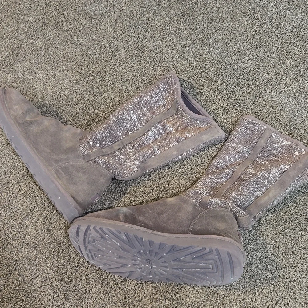 Ugg Australia Women Camaya Sequin knit sweater Leather Boots shoes sz 10